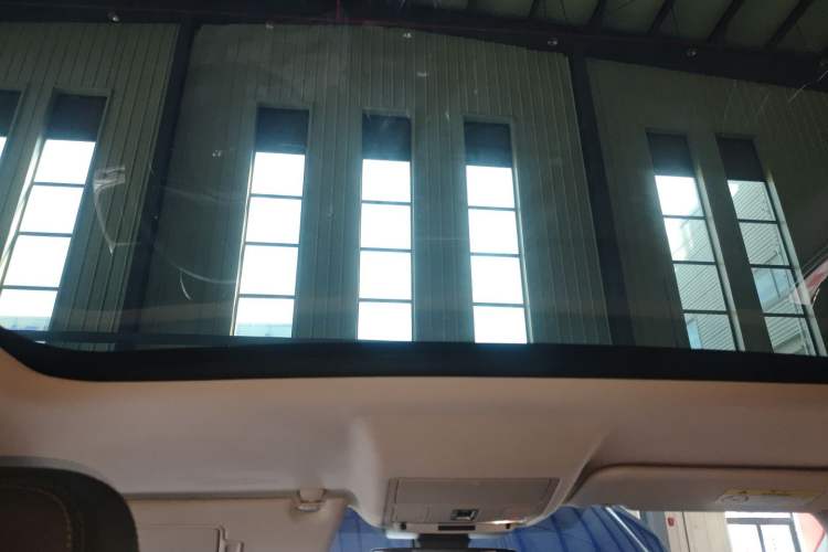 Used Jaguar E-PACE 2018 P200 S China VI Headliner