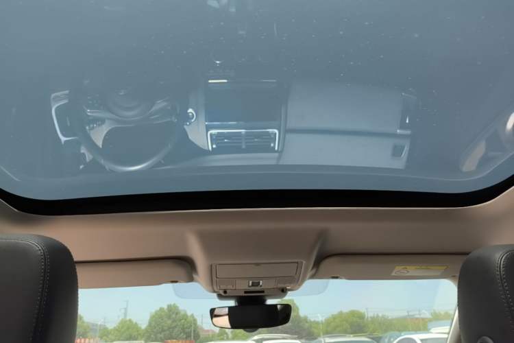 Used Jaguar E-PACE 2018 P250 S China VI Headliner