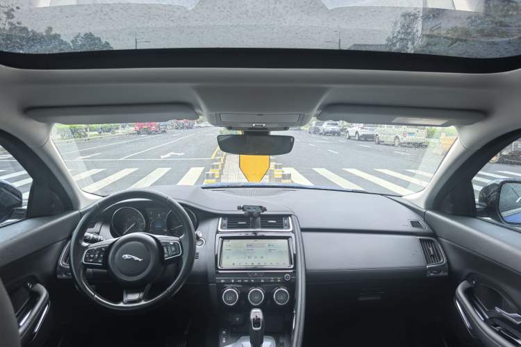 Used Jaguar E-PACE 2018 P200 S China VI Headliner