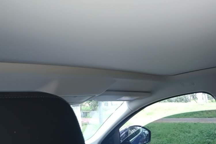 Used Jaguar E-PACE 2018 P250 S China VI Headliner