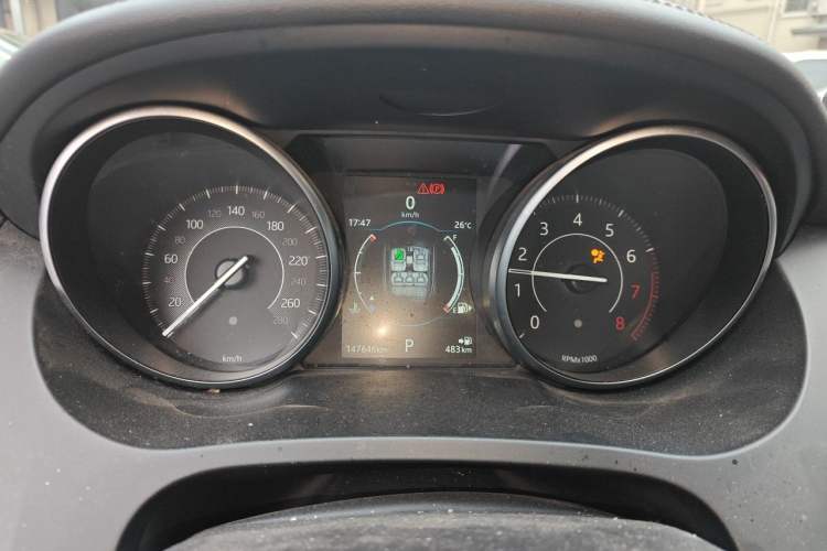 Used Jaguar E-PACE 2018 P250 S China VI Instrument Cluster