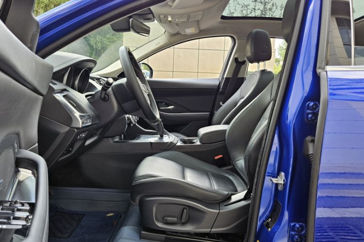 Used Jaguar E-PACE 2018 P200 S China VI Interior 12
