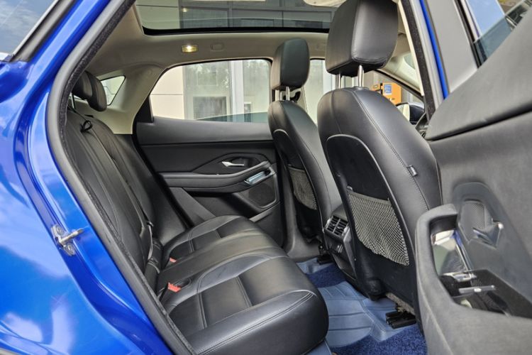 Used Jaguar E-PACE 2018 P200 S China VI Interior 13
