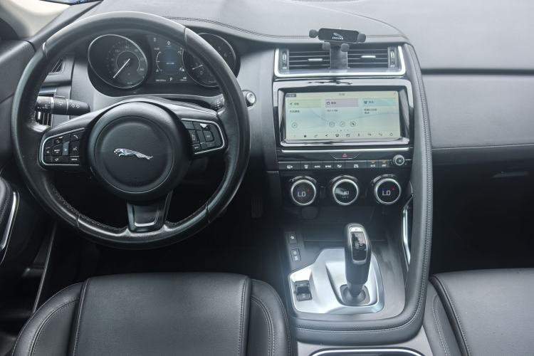 Used Jaguar E-PACE 2018 P200 S China VI Interior 2