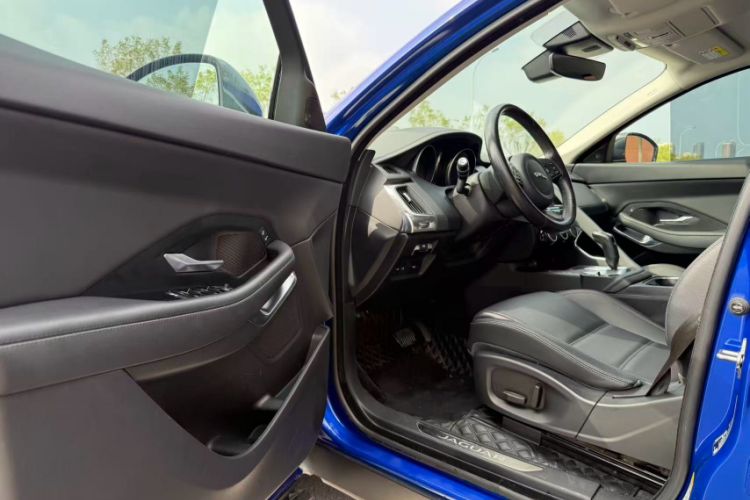 Used Jaguar E-PACE 2018 P200 S China VI Interior 3