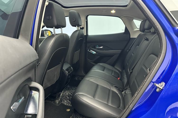 Used Jaguar E-PACE 2018 P200 S China VI Interior 4