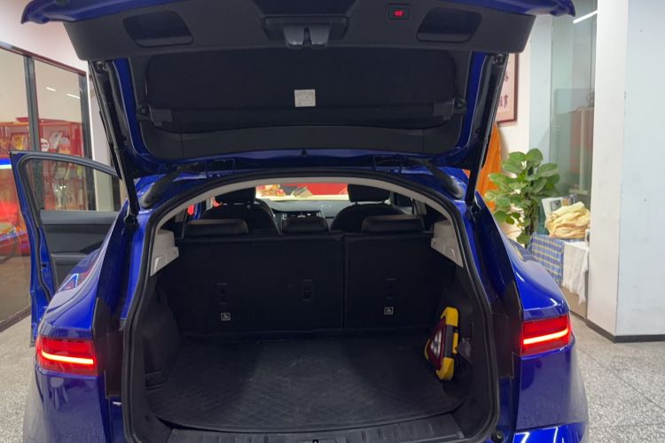 Used Jaguar E-PACE 2018 P200 S China VI Interior 6