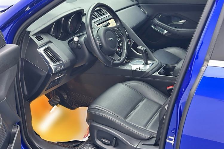 Used Jaguar E-PACE 2018 P200 S China VI Interior 7