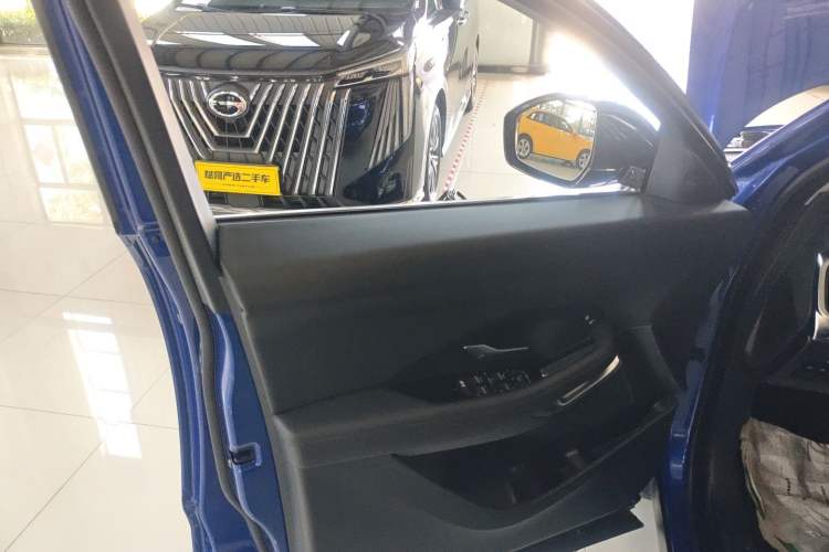 Used Jaguar E-PACE 2018 P200 S China VI Left Front Door Interior