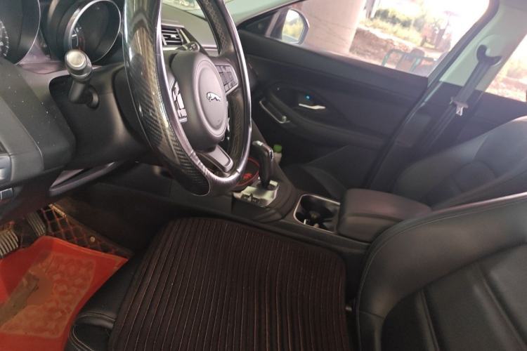 Used Jaguar E-PACE 2018 P250 S China VI Left Front Seat