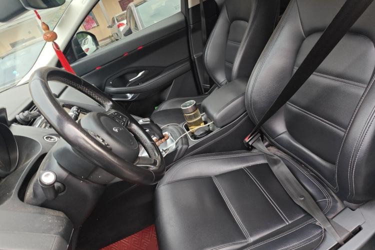 Used Jaguar E-PACE 2018 P250 S China VI Left Front Seat