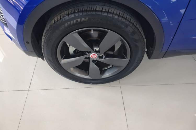 Used Jaguar E-PACE 2018 P200 S China VI Left Front Wheel Hub