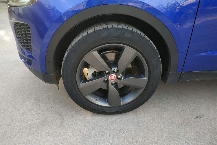 Used Jaguar E-PACE 2018 P200 S China VI Left Front Wheel Hub