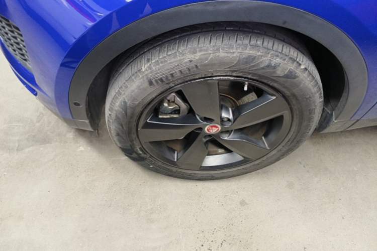 Used Jaguar E-PACE 2018 P250 S China VI Left Front Wheel Hub