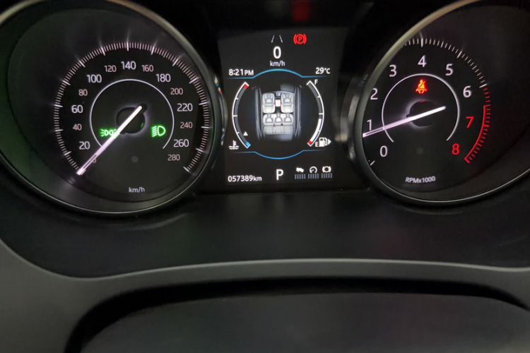 Used Jaguar E-PACE 2018 P200 S China VI Odometer Close Up