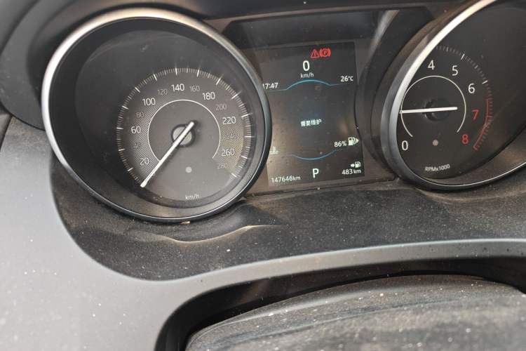 Used Jaguar E-PACE 2018 P250 S China VI Odometer Close Up