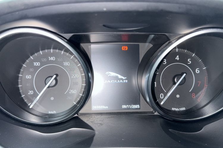 Used Jaguar E-PACE 2018 P200 S China VI Odometer Close Up