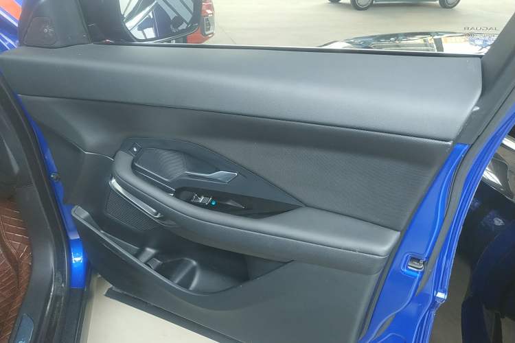 Used Jaguar E-PACE 2018 P200 China V Standard Right Front Door Interior