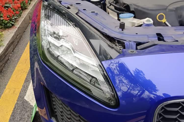 Used Jaguar E-PACE 2018 P250 S China VI Right Front Headlight