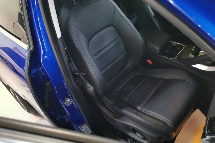Used Jaguar E-PACE 2018 P200 S China VI Right Front Seat