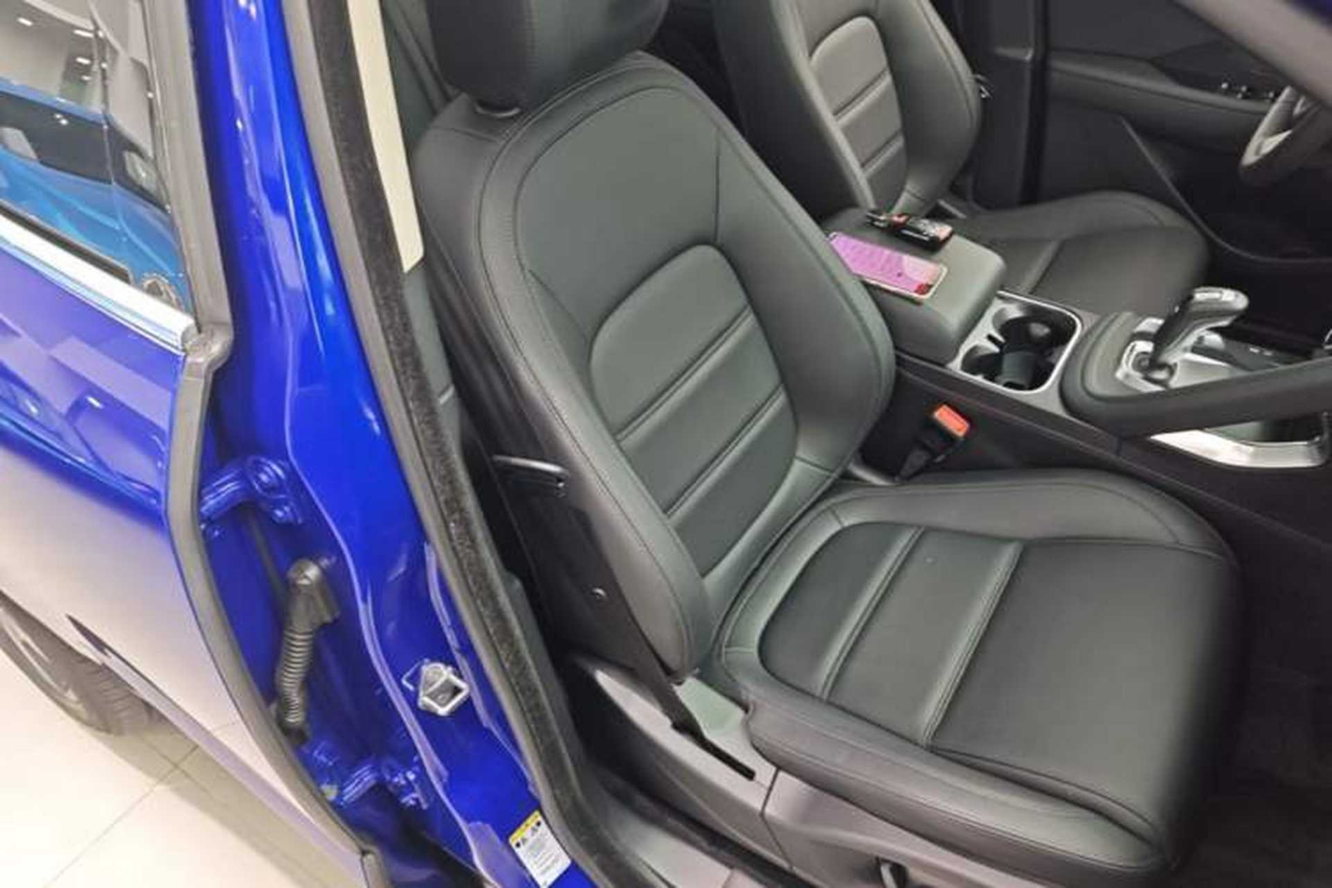 Used Jaguar E-PACE 2018 P250 S China VI Right Front Seat