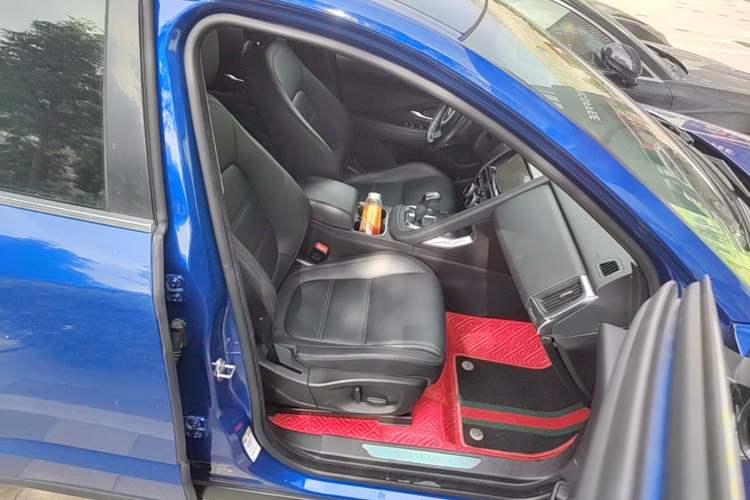 Used Jaguar E-PACE 2018 P200 S China VI Right Front Seat