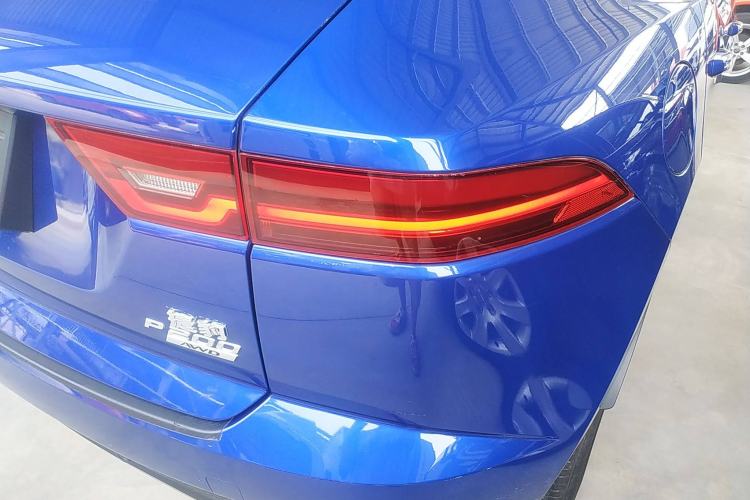 Used Jaguar E-PACE 2018 P200 China V Standard Right Rear Taillight