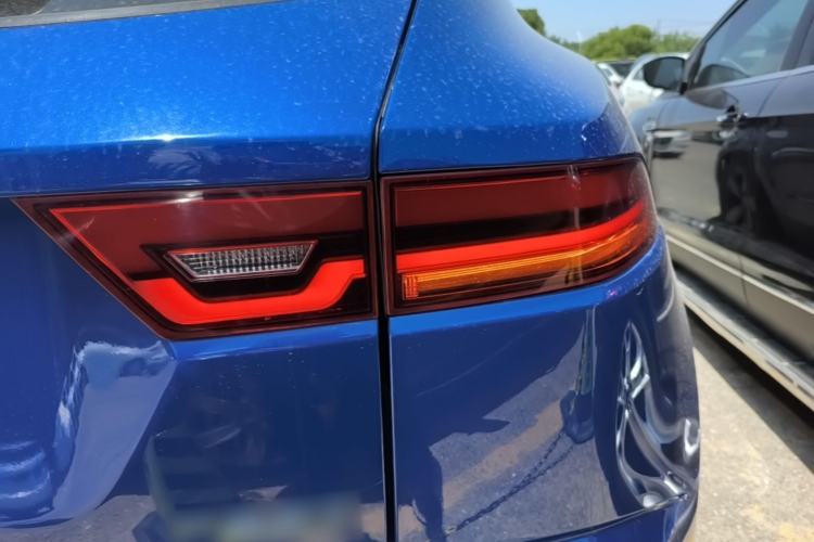 Used Jaguar E-PACE 2018 P250 S China VI Right Rear Taillight