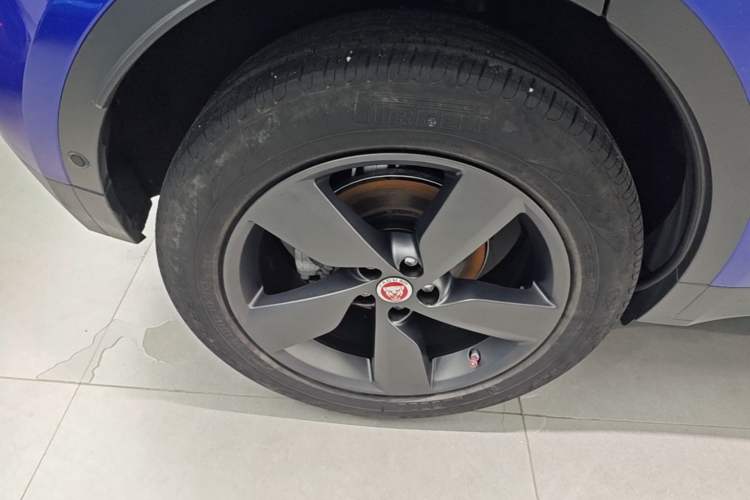Used Jaguar E-PACE 2018 P250 S China VI Right Rear Wheel Hub