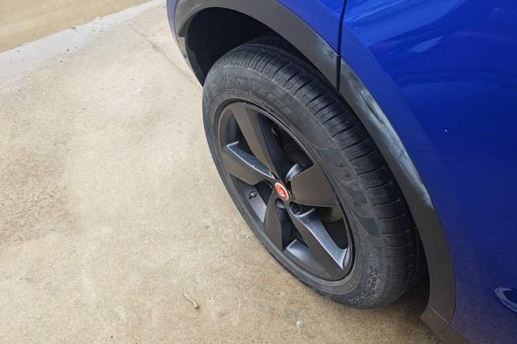 Used Jaguar E-PACE 2018 P250 S China VI Right Rear Wheel Hub