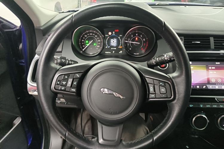 Used Jaguar E-PACE 2018 P250 S China VI Steering Wheel