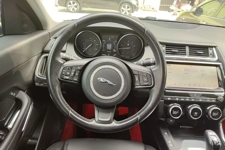 Used Jaguar E-PACE 2018 P200 S China VI Steering Wheel