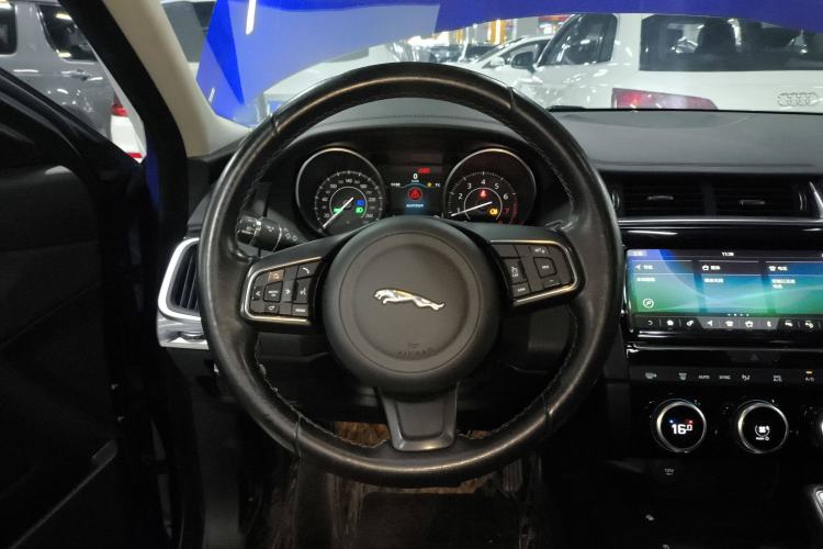 Used Jaguar E-PACE 2018 P200 S China VI Steering Wheel