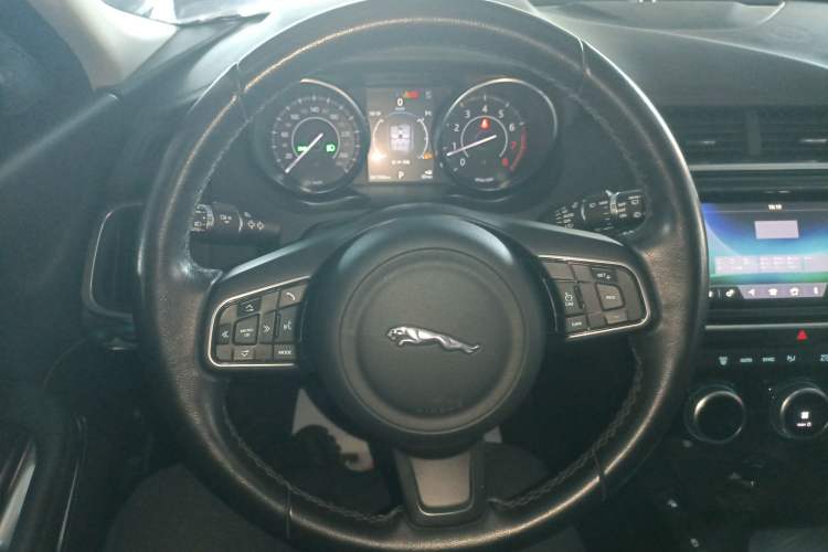Used Jaguar E-PACE 2018 P200 S China VI Steering Wheel