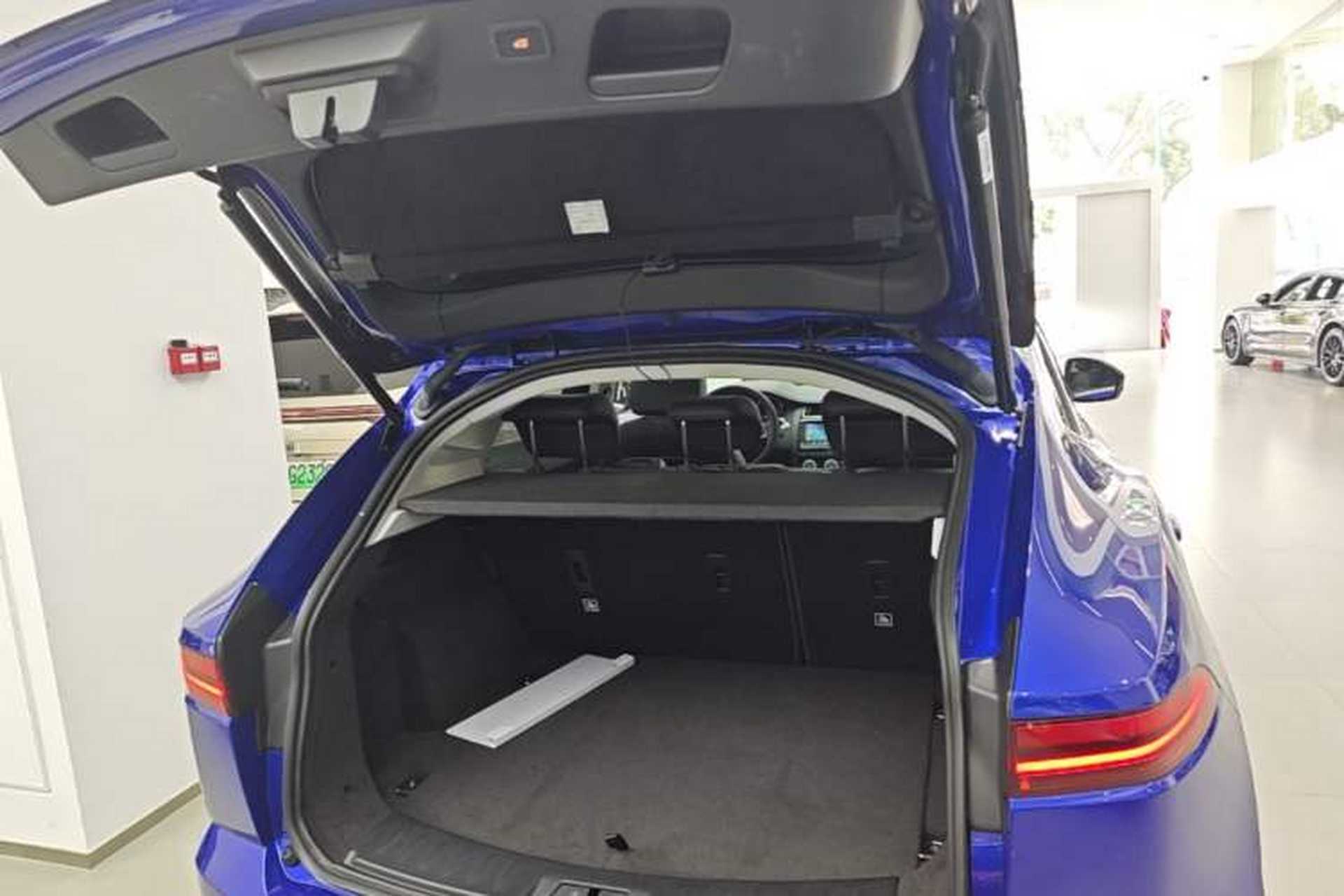 Used Jaguar E-PACE 2018 P250 S China VI Trunk