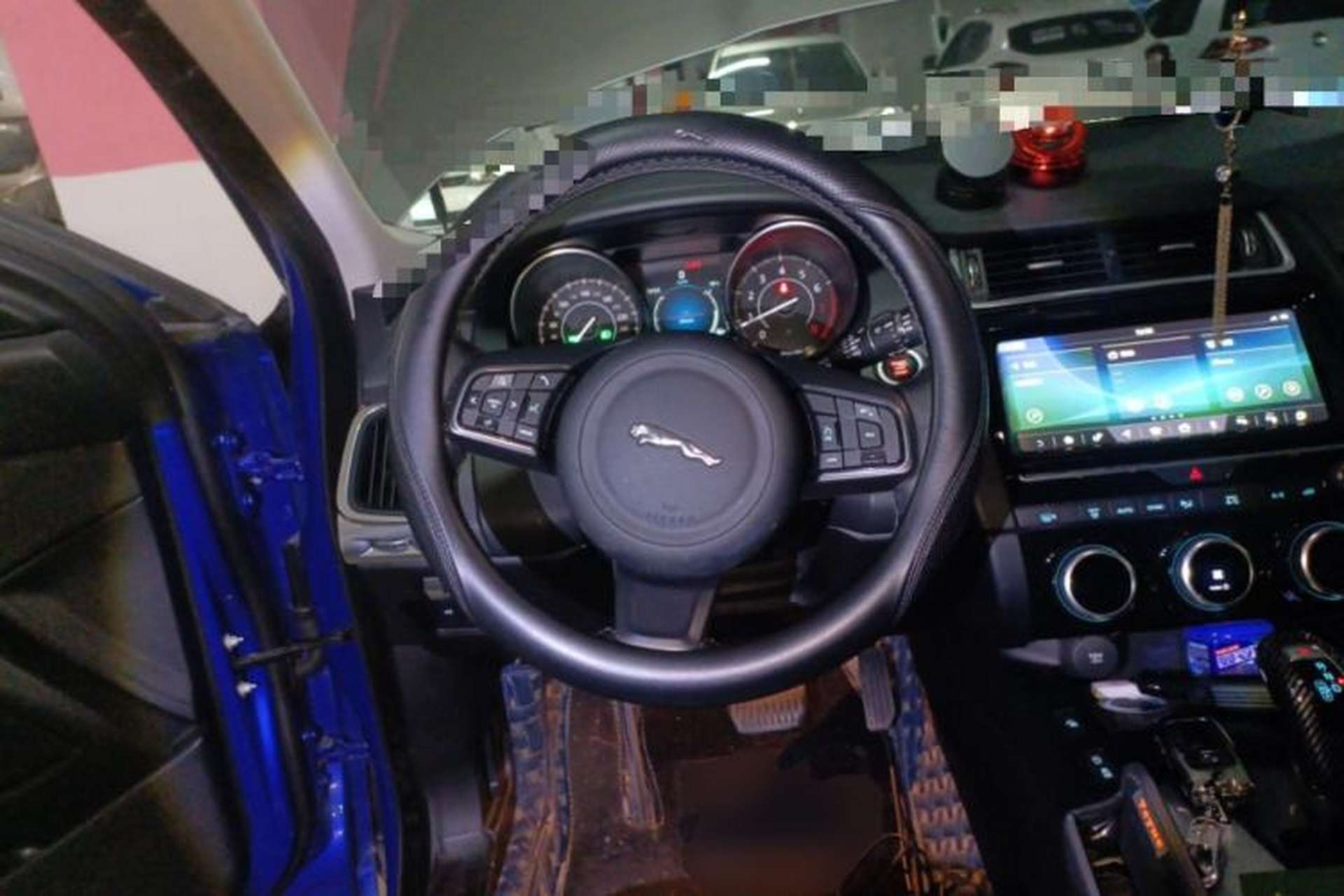 Used Jaguar E-PACE 2018 P200 S China V-standard Steering Wheel