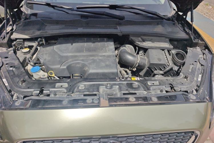 Used Jaguar E-PACE 2018 P200 S China V-standard Engine Bay