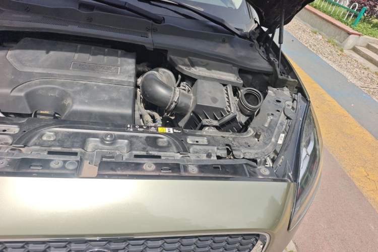 Used Jaguar E-PACE 2018 P200 S China V-standard Engine Bay Left