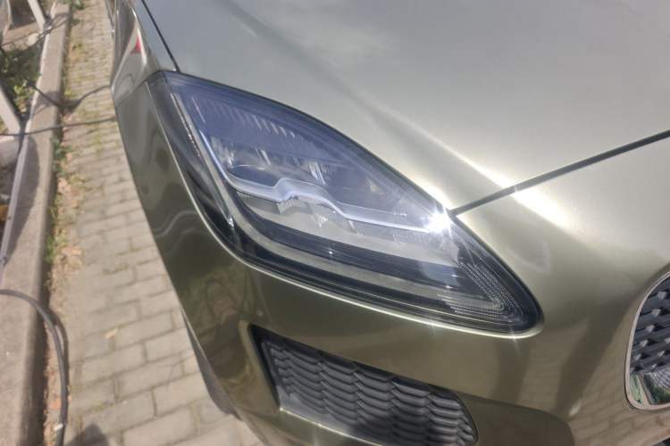 Used Jaguar E-PACE 2018 P200 S China V-standard Right Front Headlight
