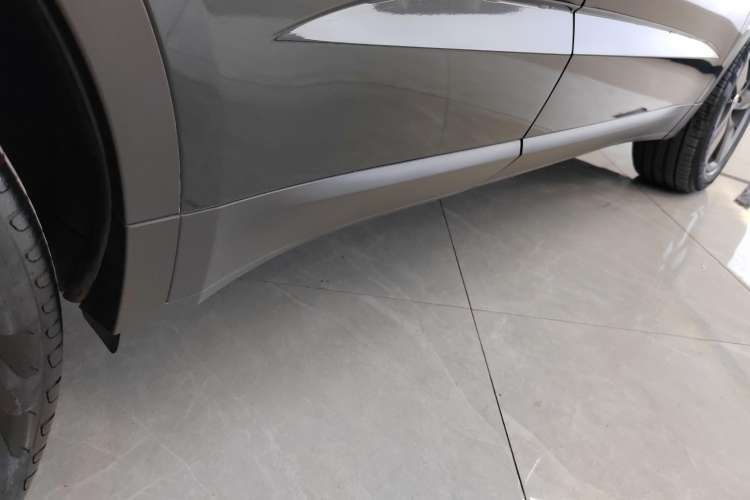 Used Jaguar E-PACE 2018 P200 S China VI Right Side Sill