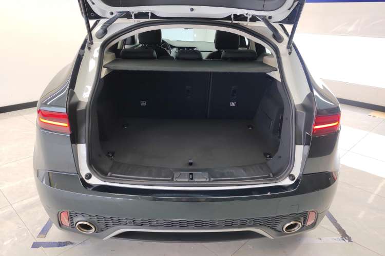 Used Jaguar E-PACE 2018 P200 S China VI Trunk