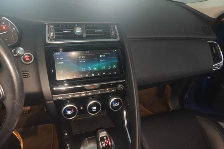 Used Jaguar E-PACE 2018 P250 SE China V-standard Audio And AC Panel