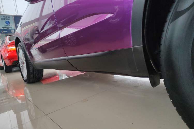 Used Jaguar E-PACE 2018 P200 China V Standard Left Side Sill