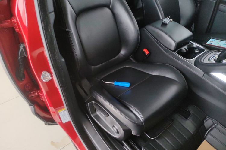 Used Jaguar E-PACE 2018 P200 China V Standard Right Front Seat