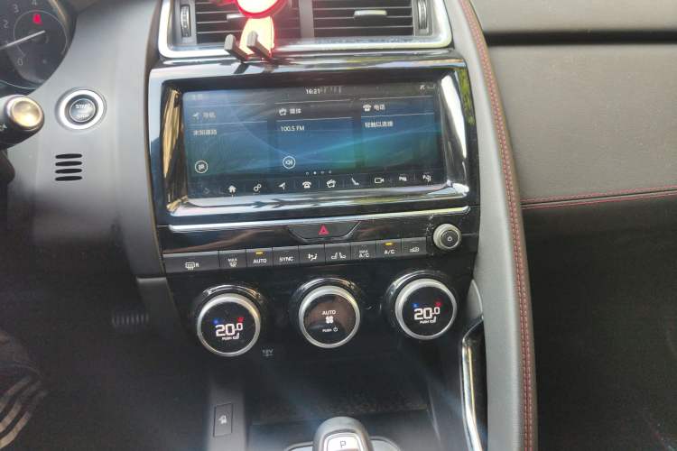 Used Jaguar E-PACE 2018 P200 First Edition Limited Edition China V Standard Audio And AC Panel