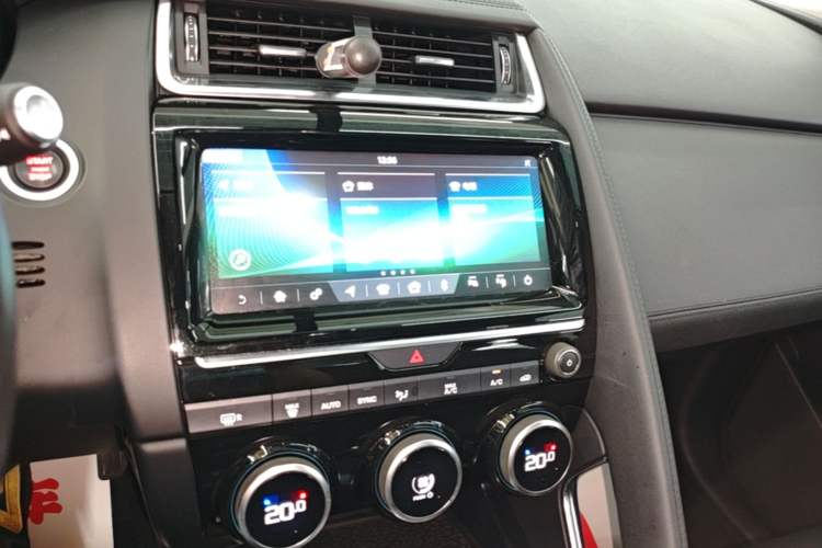 Used Jaguar E-PACE 2018 P200 S China VI Audio And AC Panel