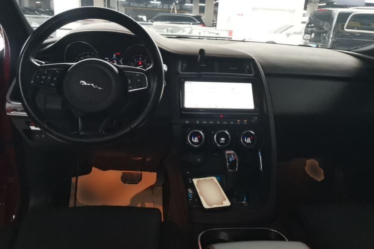 Used Jaguar E-PACE 2018 P200 First Edition Limited Edition China V Standard Center Console
