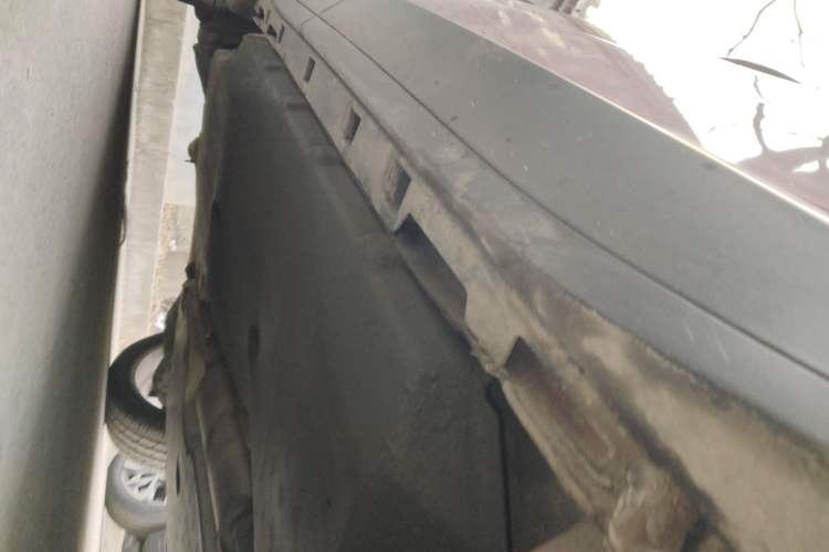 Used Jaguar E-PACE 2018 P250 HSE China V Standard Chassis Front Right