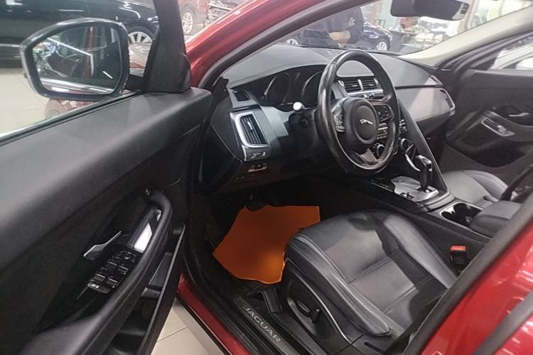 Used Jaguar E-PACE 2018 P200 S China VI Driver Seat