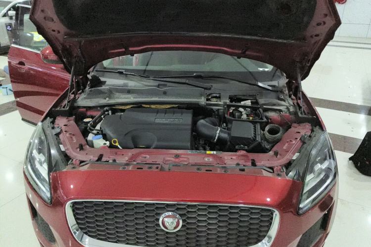 Used Jaguar E-PACE 2018 P200 China VI Engine Bay